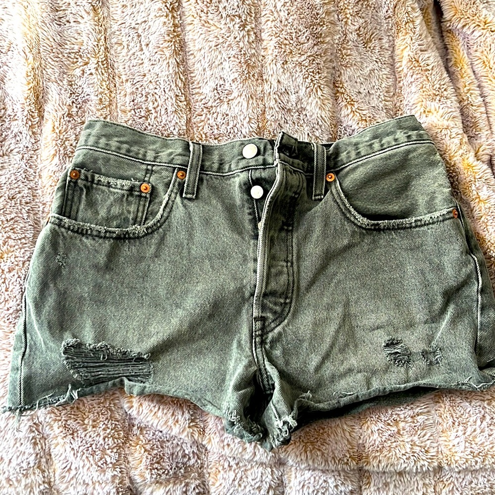 Womens 501 vintage black shorts